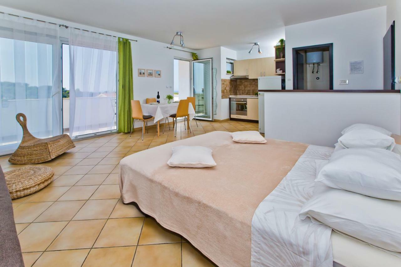 חוואר Hvar Apartments 8 Min To The Beach מראה חיצוני תמונה
