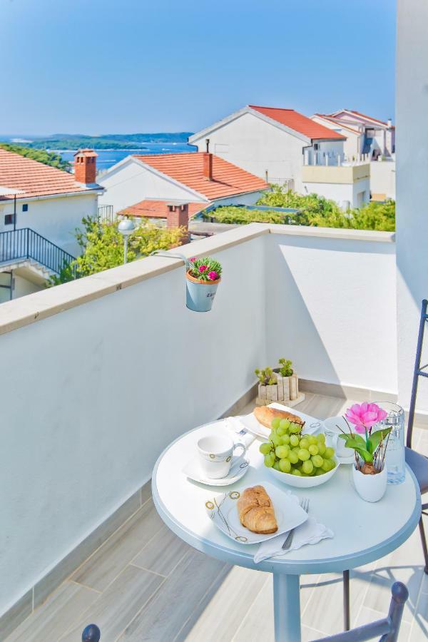 חוואר Hvar Apartments 8 Min To The Beach מראה חיצוני תמונה