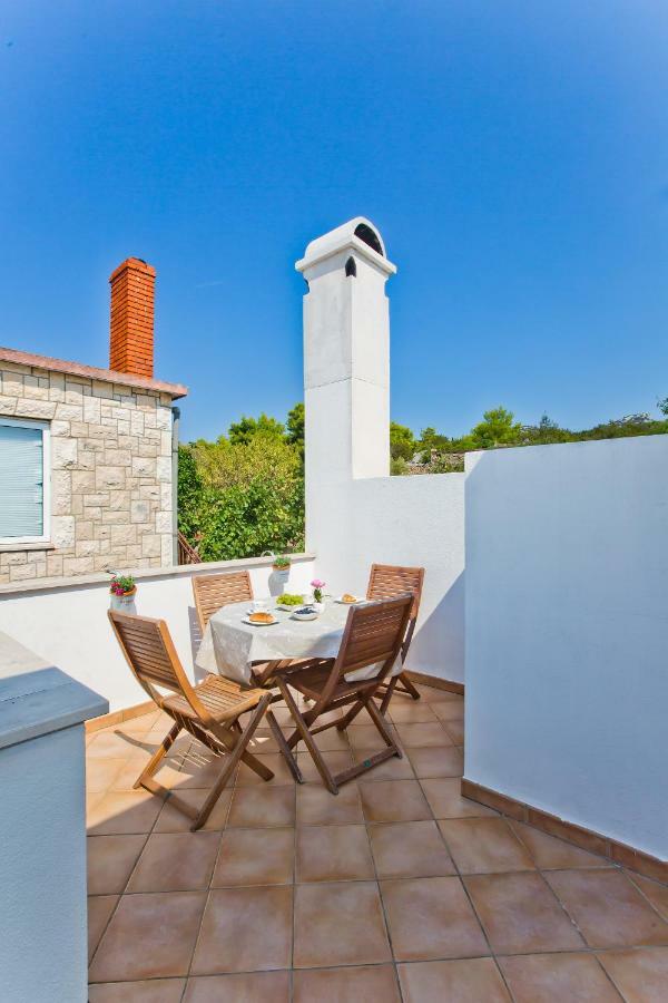 חוואר Hvar Apartments 8 Min To The Beach מראה חיצוני תמונה